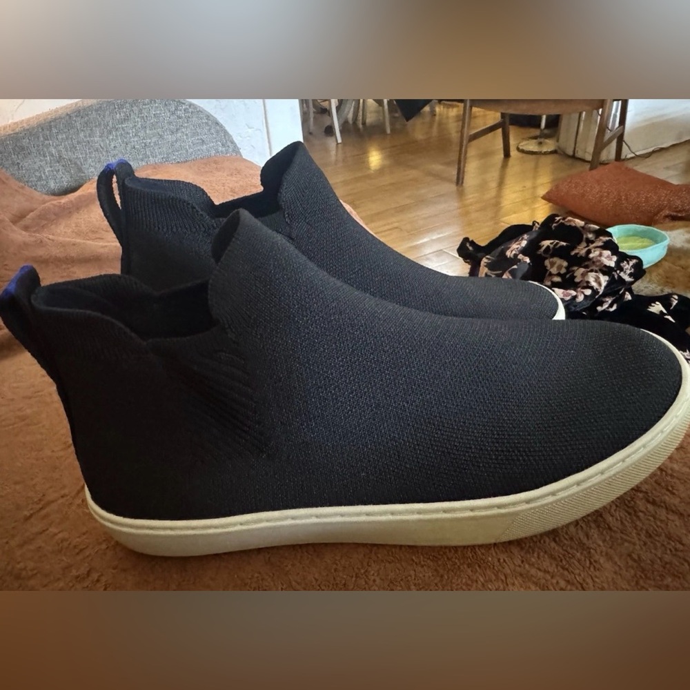 Rothy's Chelsea Ankle Boots Women's Size 9 Black Knit Comfortable Cozy Casual - Picture 4 of 10